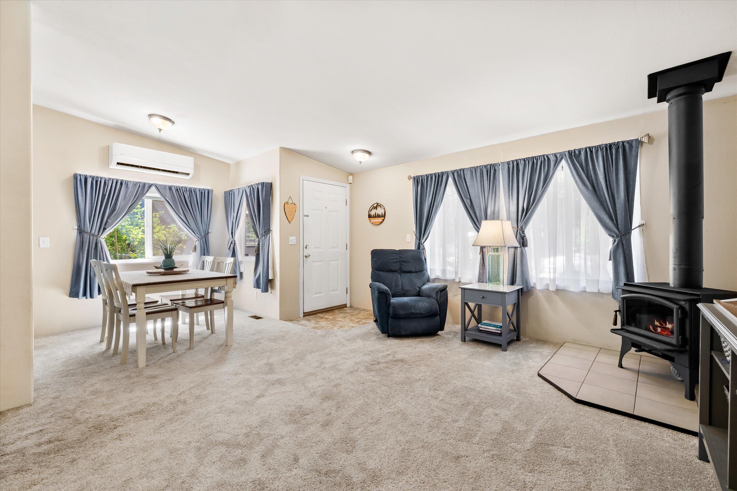 Romaine Village - Residential