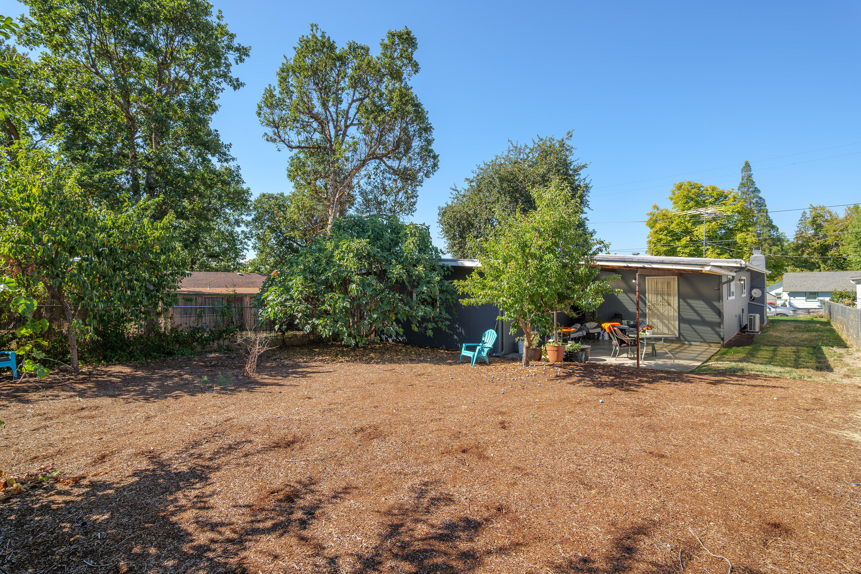 Nelson's - Residential