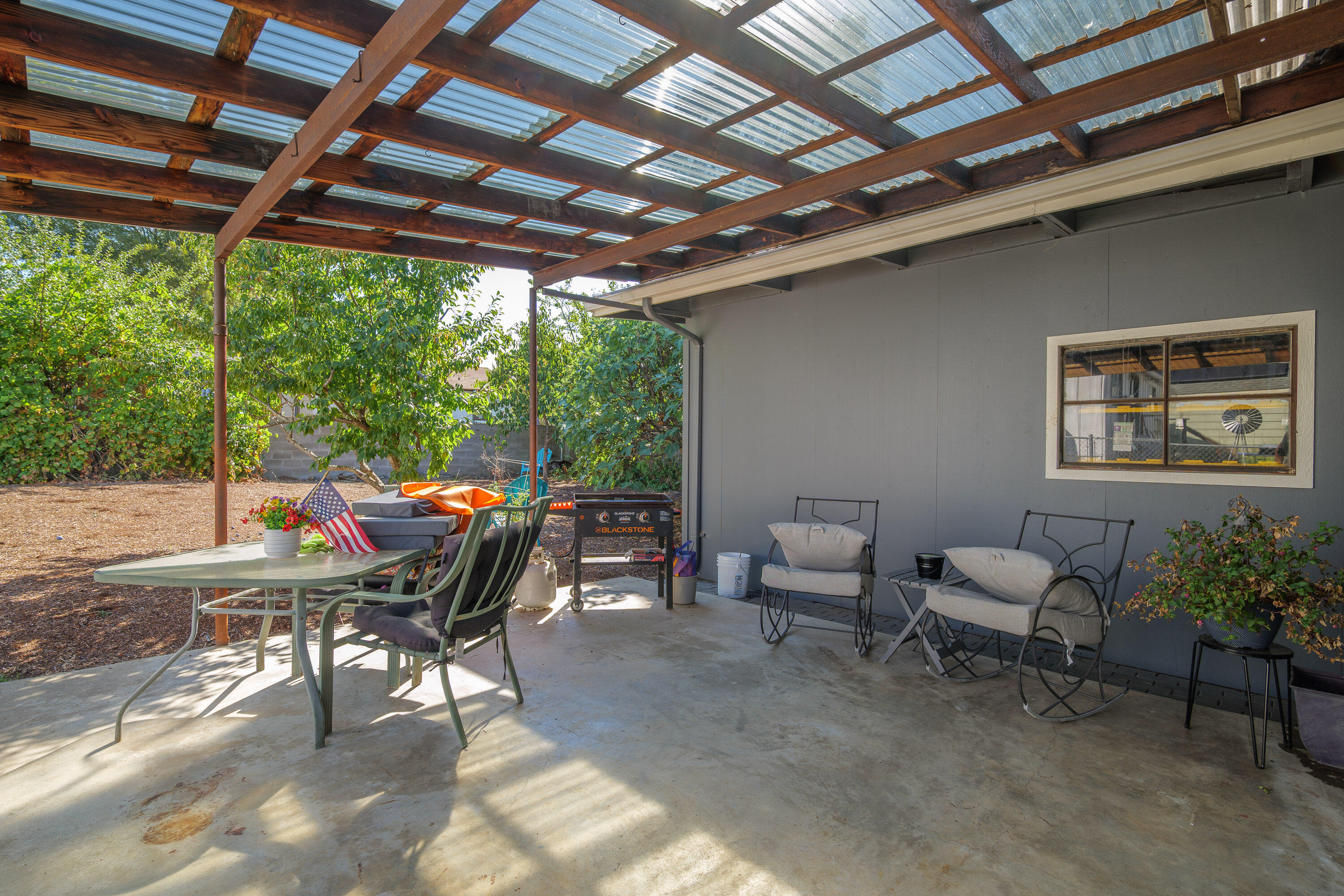 Nelson's - Residential