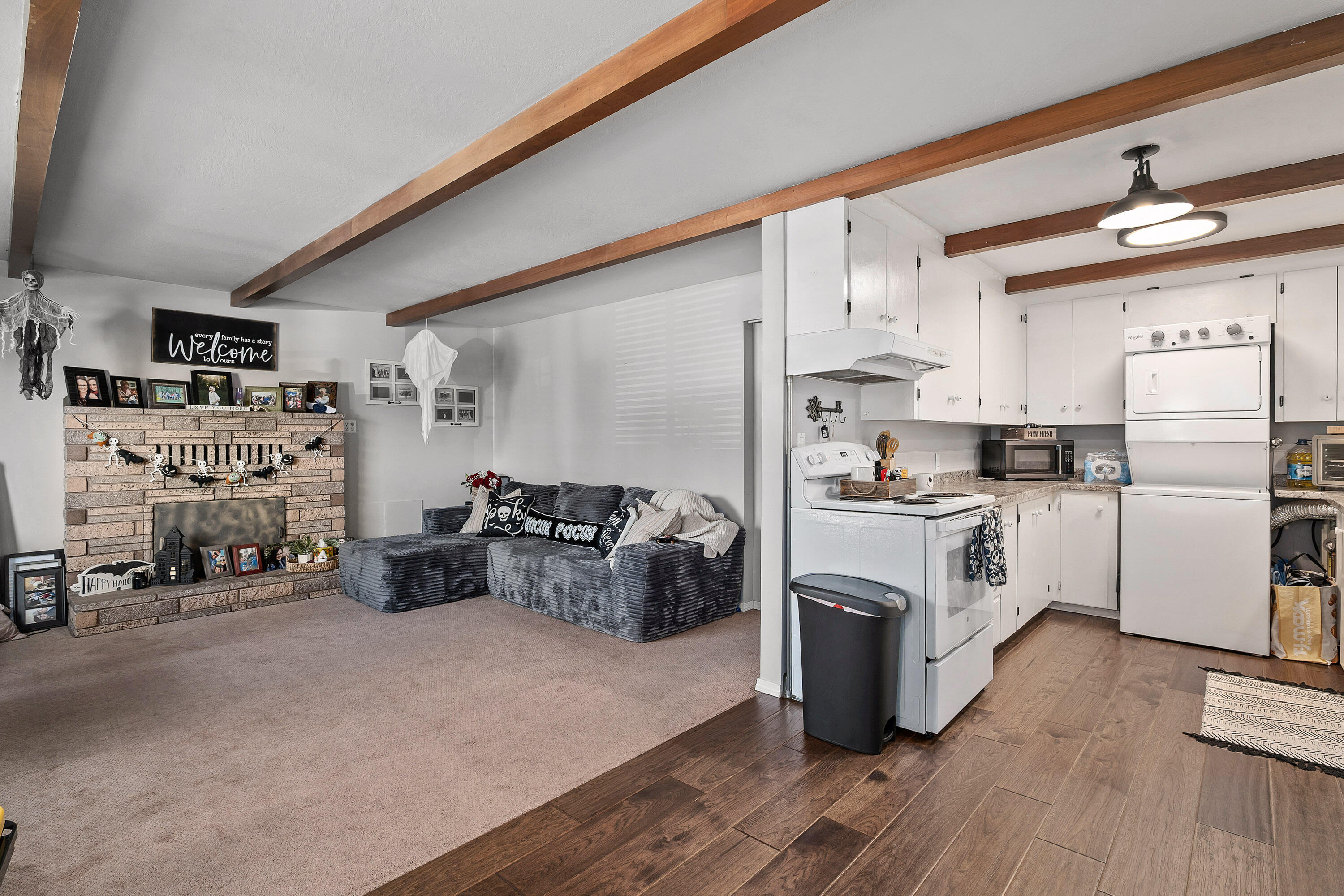 Nelson's - Residential