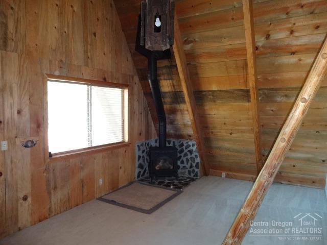 Pine Crest - Residential