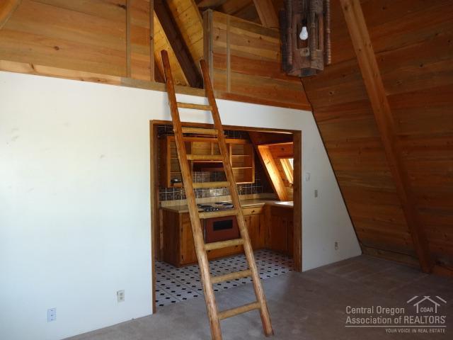 Pine Crest - Residential