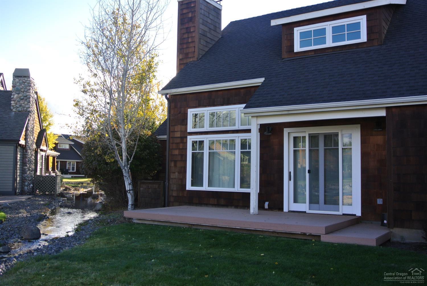 Pine Meadow Vill - Residential