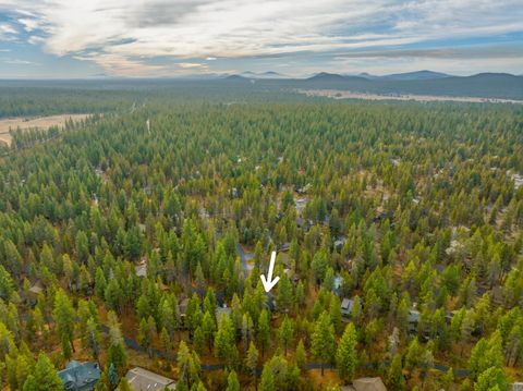 Tiny photo for 57557 Lupine Lane #7, Sunriver, OR 97707 (MLS # 220212421)