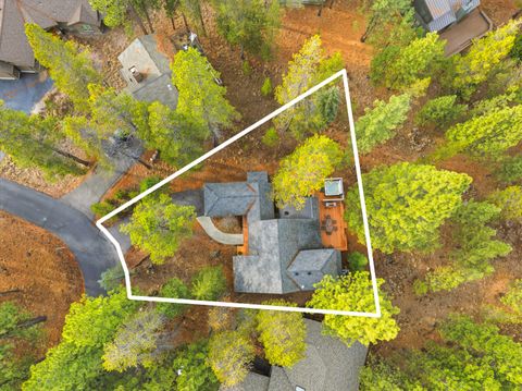 Tiny photo for 57557 Lupine Lane #7, Sunriver, OR 97707 (MLS # 220212421)