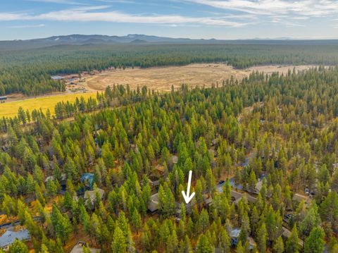 Tiny photo for 57557 Lupine Lane #7, Sunriver, OR 97707 (MLS # 220212421)