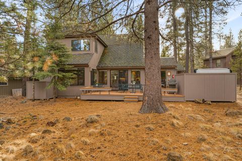 Tiny photo for 57557 Lupine Lane #7, Sunriver, OR 97707 (MLS # 220212421)