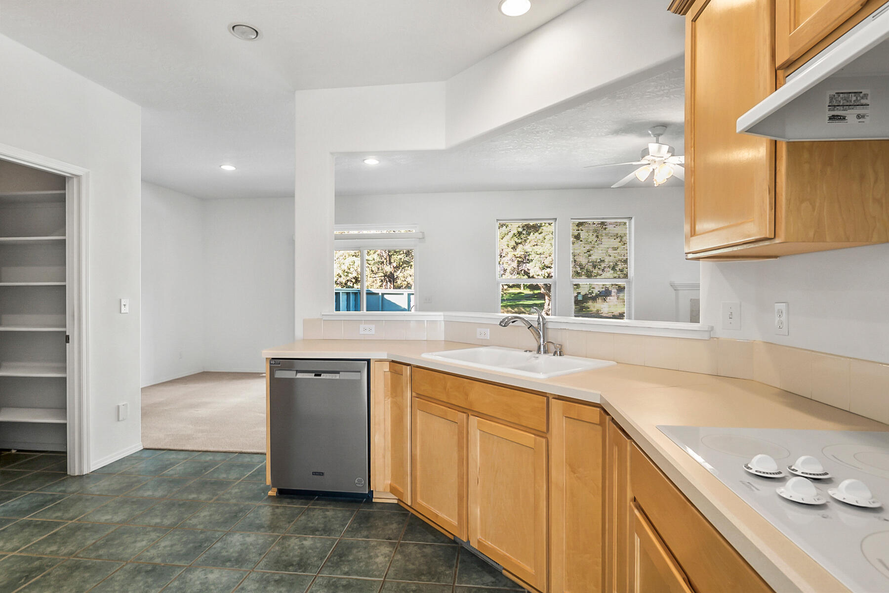 Eagle Crest - Residential