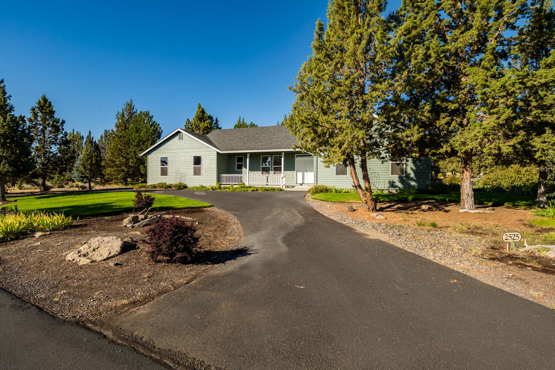 Eagle Crest - Residential