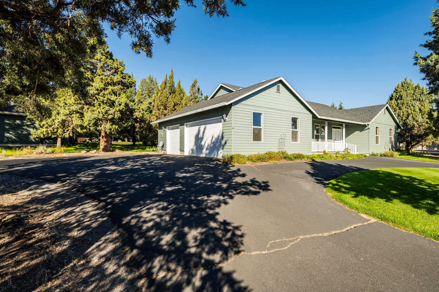 Eagle Crest - Residential