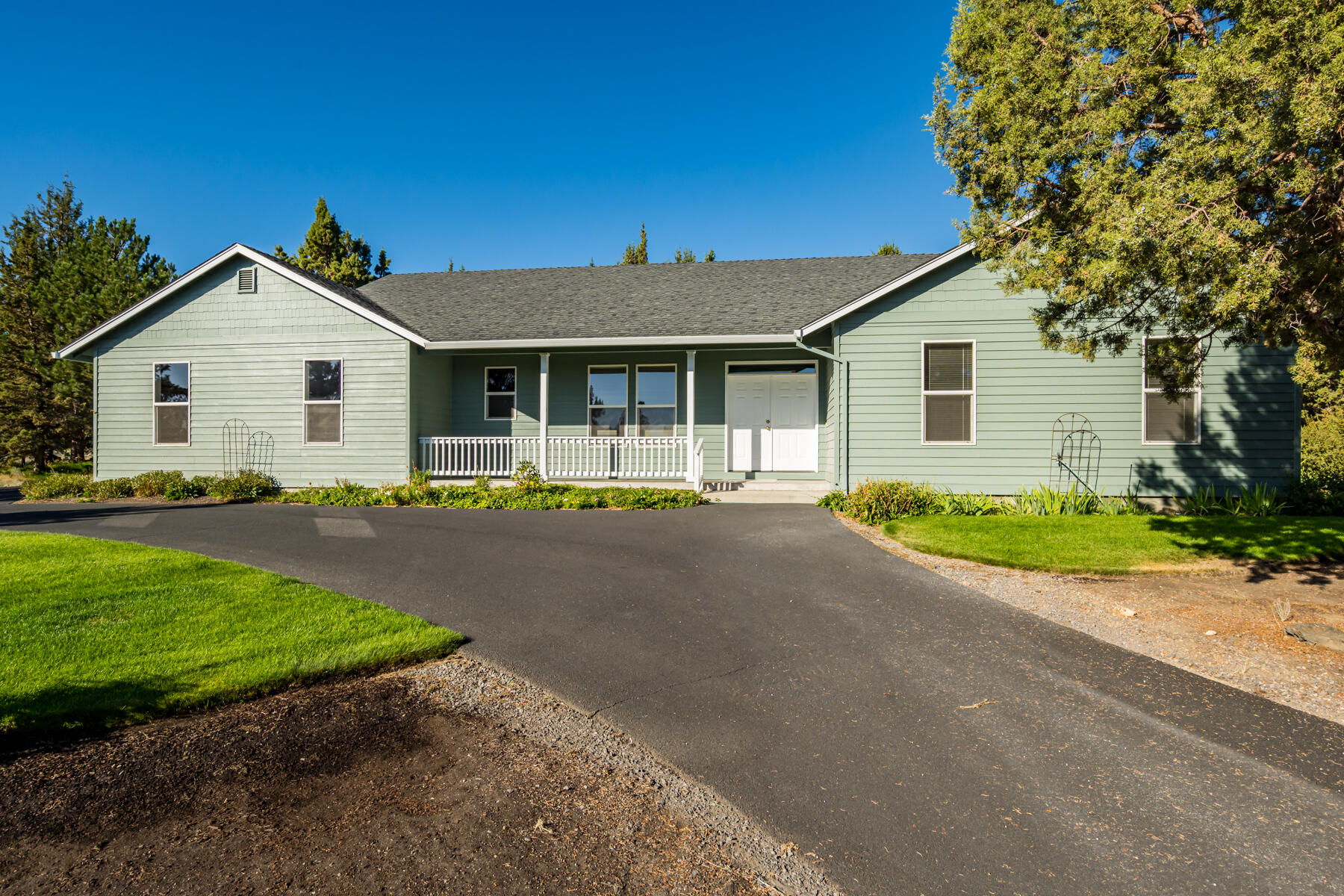 Eagle Crest - Residential