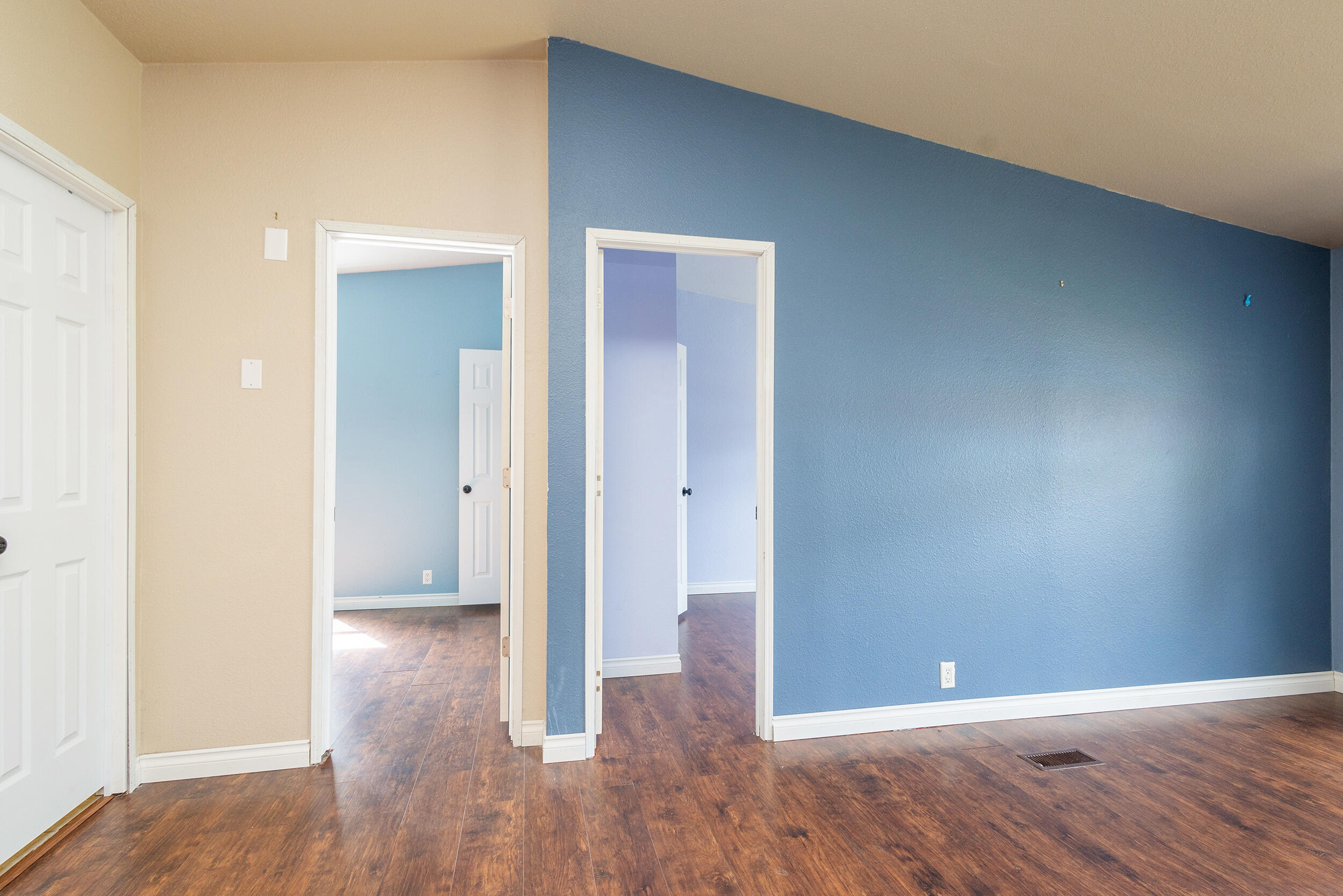 Romaine Village - Residential