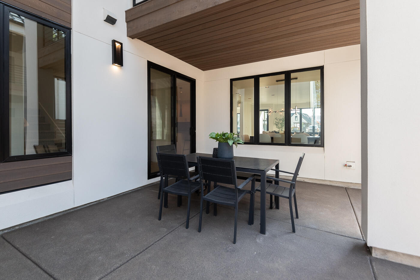 Discovery West Phase 4 - Residential