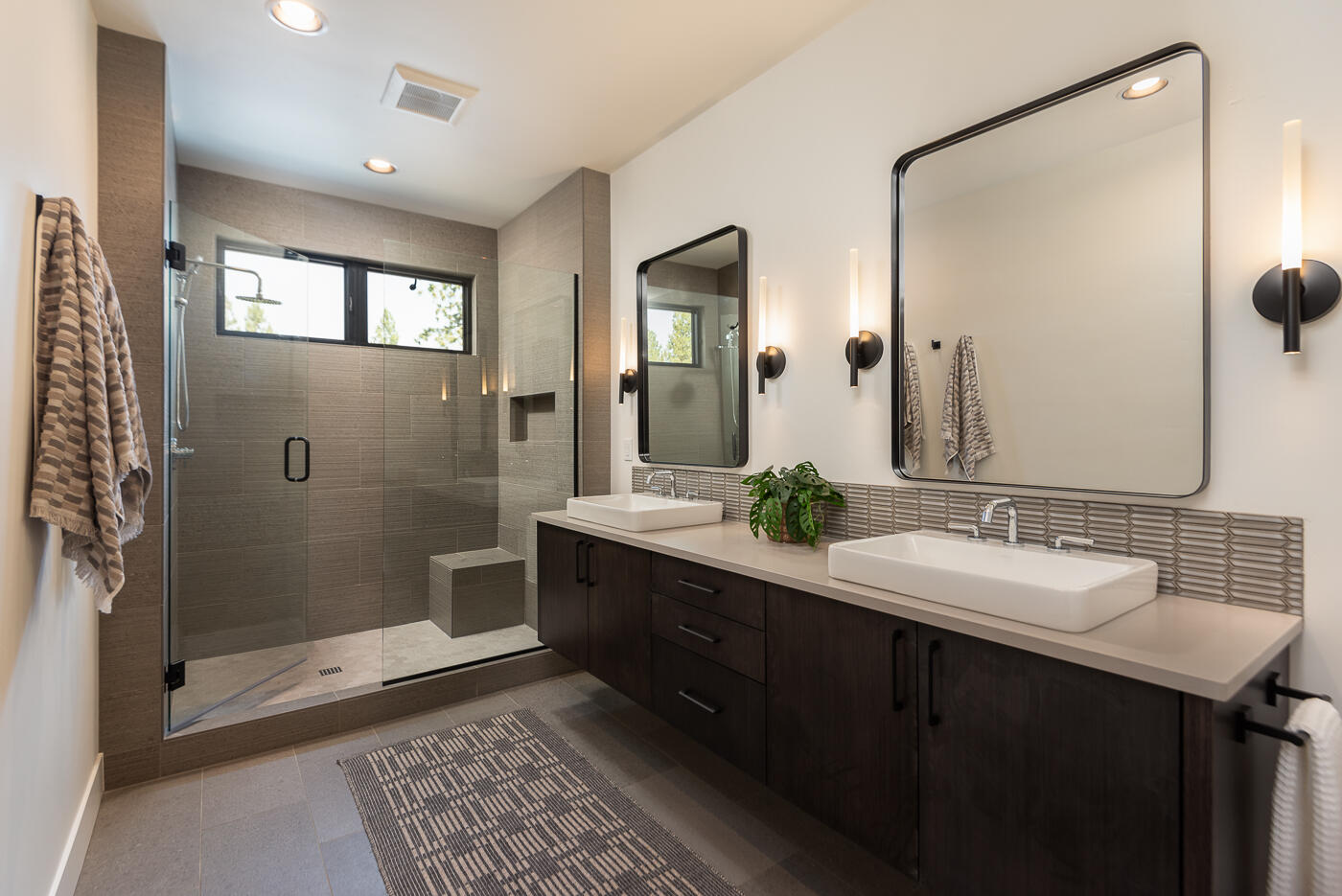 Discovery West Phase 4 - Residential