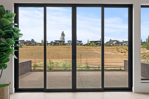 Tiny photo for 3122 NW Crossing Drive, Bend, OR 97703 (MLS # 220212928)