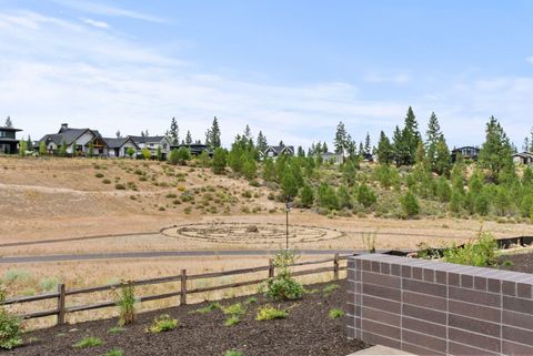 Tiny photo for 3122 NW Crossing Drive, Bend, OR 97703 (MLS # 220212928)