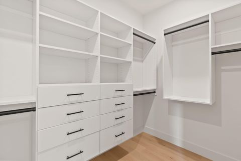 Tiny photo for 3122 NW Crossing Drive, Bend, OR 97703 (MLS # 220212928)