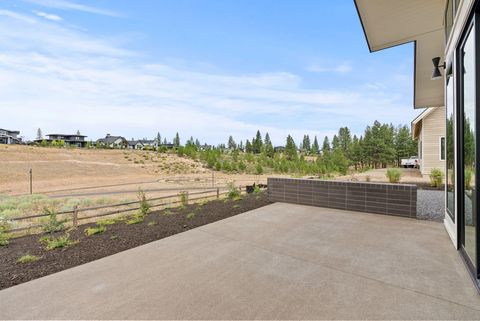 Tiny photo for 3122 NW Crossing Drive, Bend, OR 97703 (MLS # 220212928)