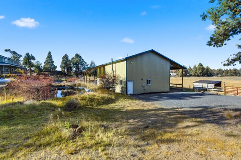 Tiny photo for 62262 Chickadee Lane, Bend, OR 97701 (MLS # 220212403)