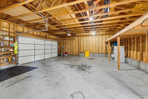 Tiny photo for 62262 Chickadee Lane, Bend, OR 97701 (MLS # 220212403)