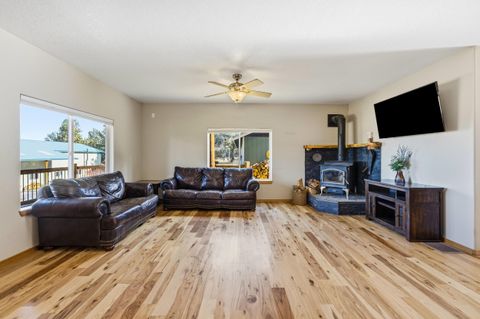 Tiny photo for 62262 Chickadee Lane, Bend, OR 97701 (MLS # 220212403)