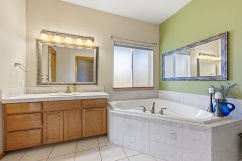 Tiny photo for 62262 Chickadee Lane, Bend, OR 97701 (MLS # 220212403)