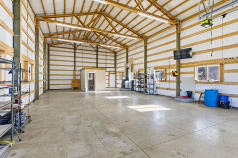 Tiny photo for 62262 Chickadee Lane, Bend, OR 97701 (MLS # 220212403)