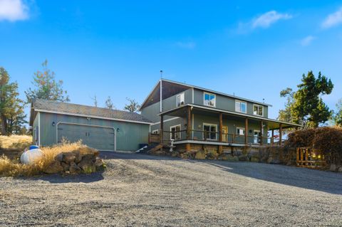 Tiny photo for 62262 Chickadee Lane, Bend, OR 97701 (MLS # 220212403)