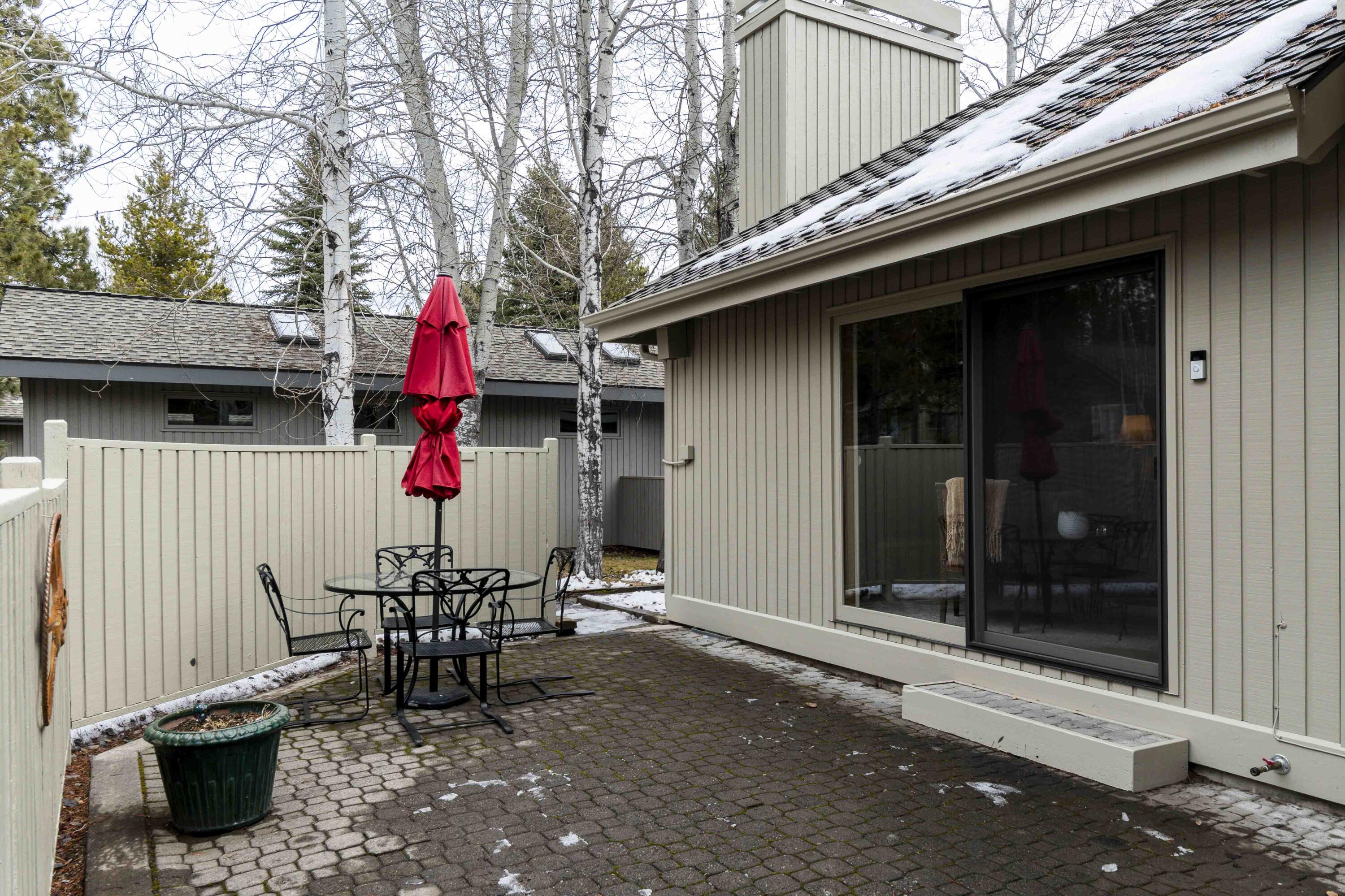 Fairway Point Villag - Residential