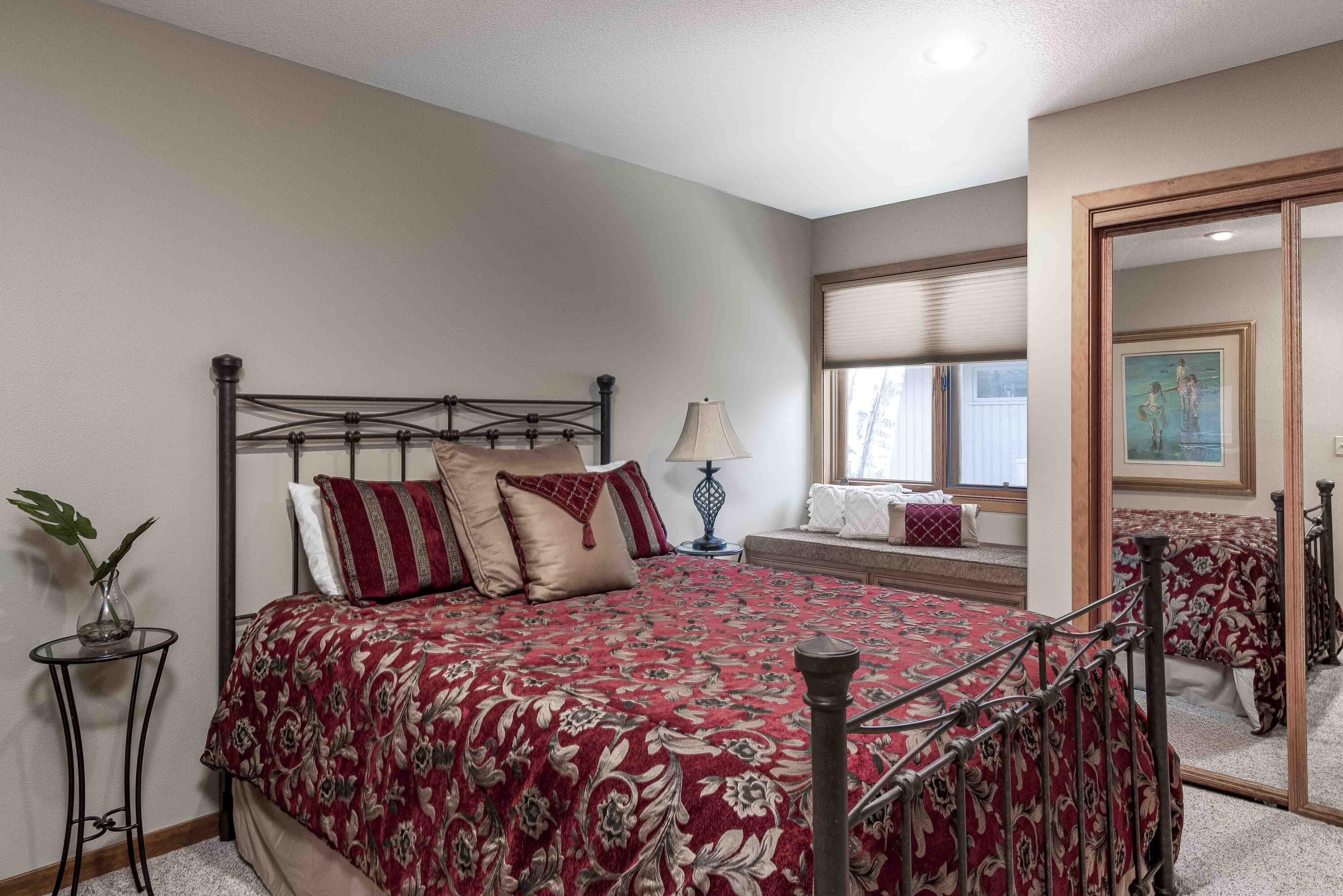 Fairway Point Villag - Residential