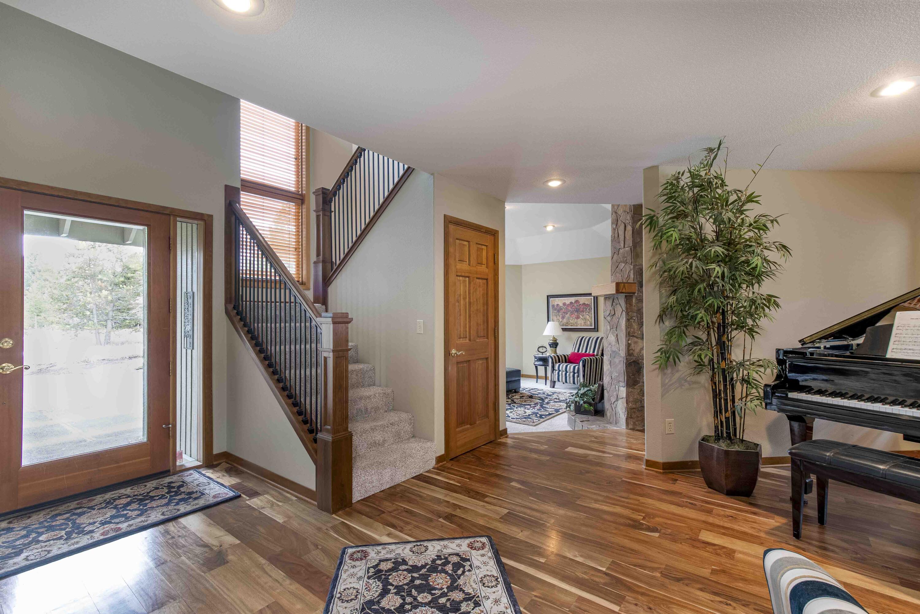 Fairway Point Villag - Residential