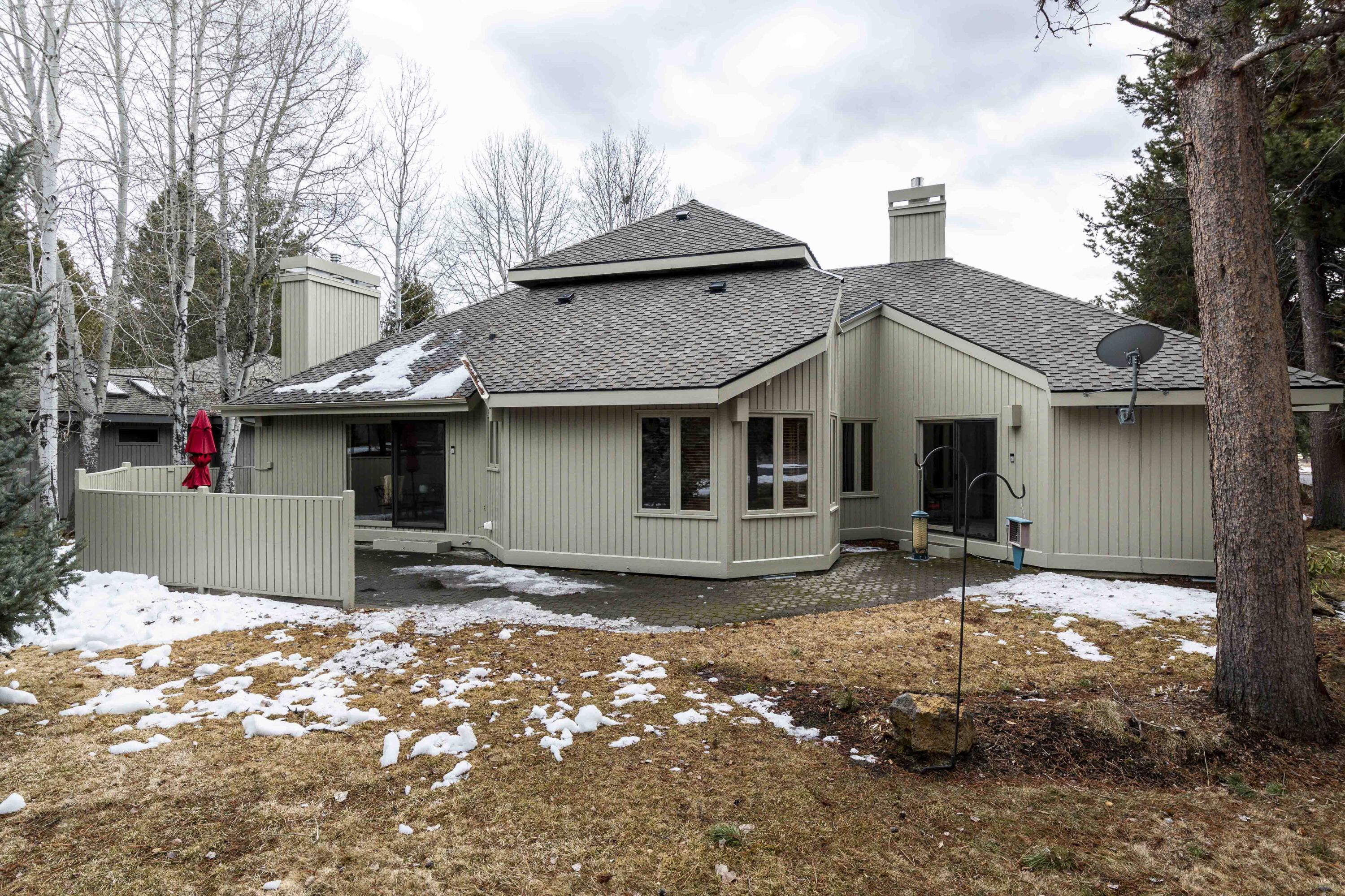 Fairway Point Villag - Residential