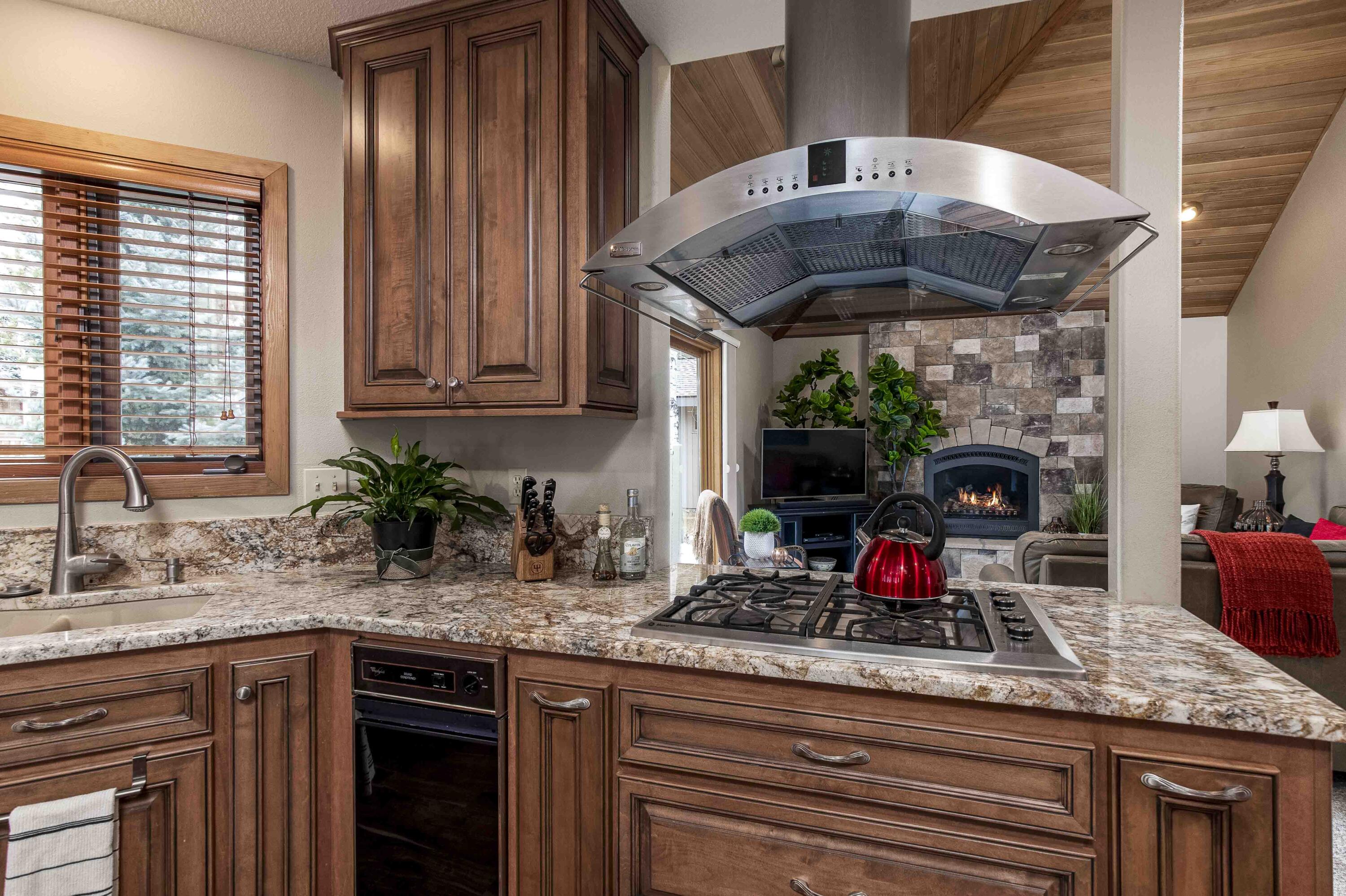 Fairway Point Villag - Residential