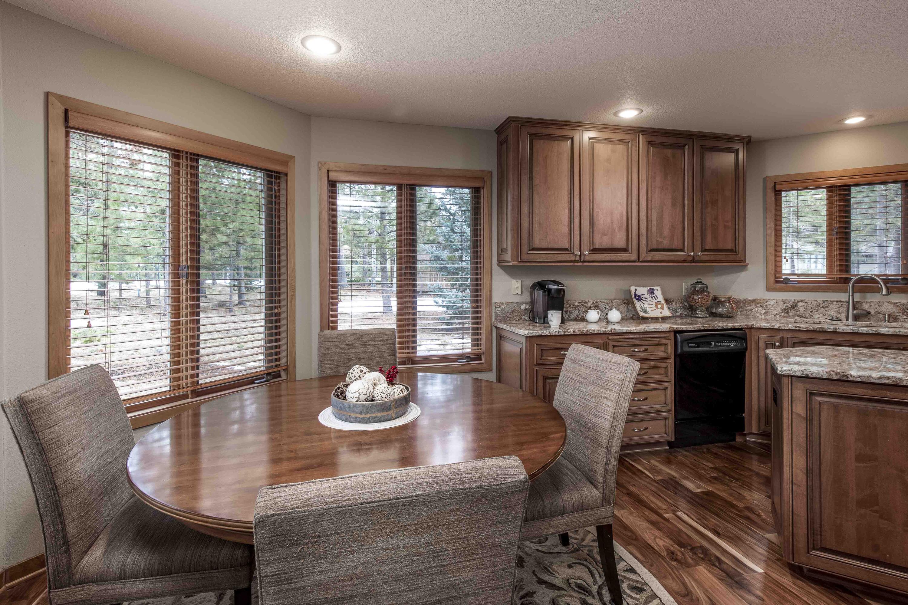 Fairway Point Villag - Residential