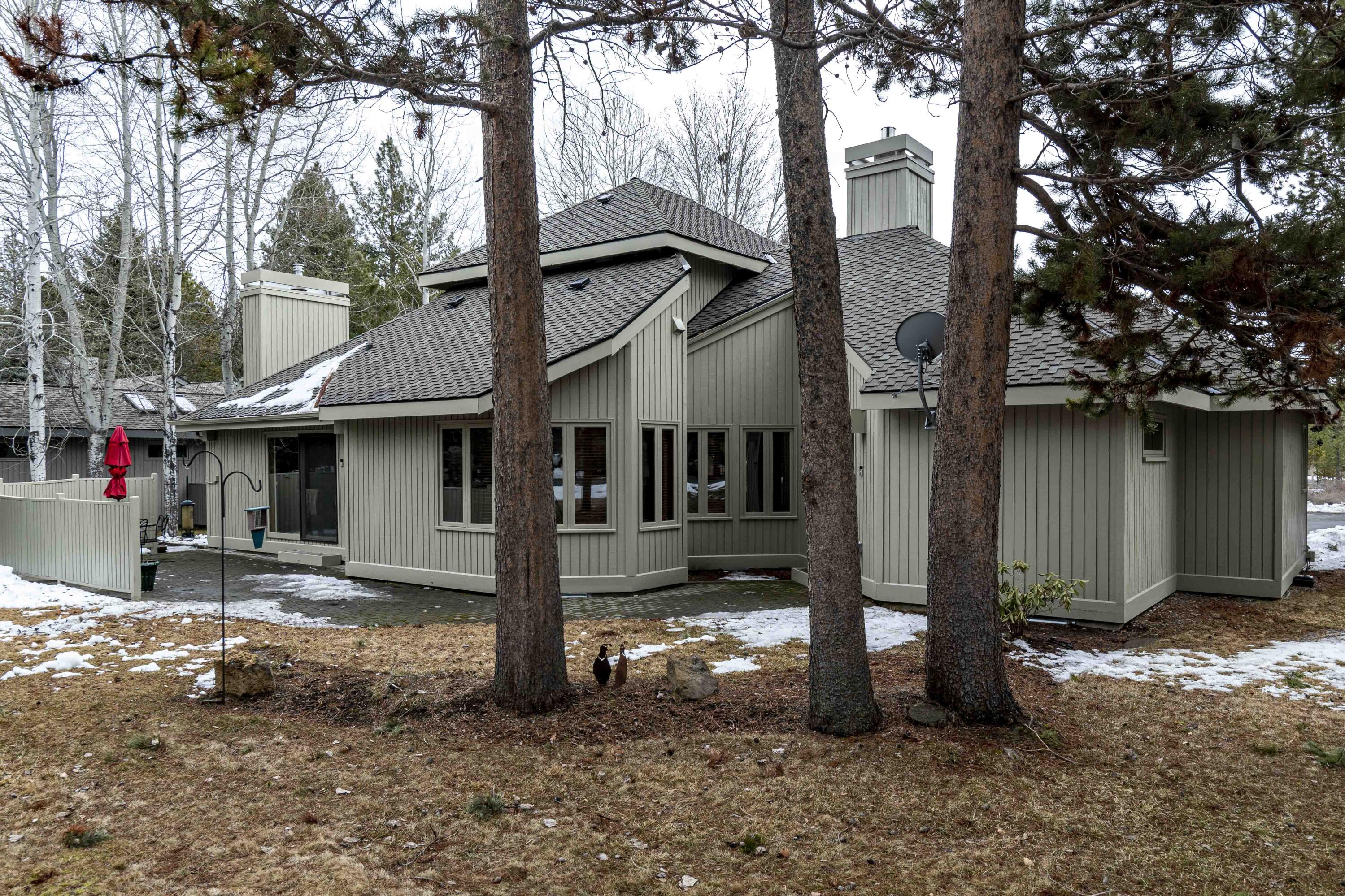 Fairway Point Villag - Residential