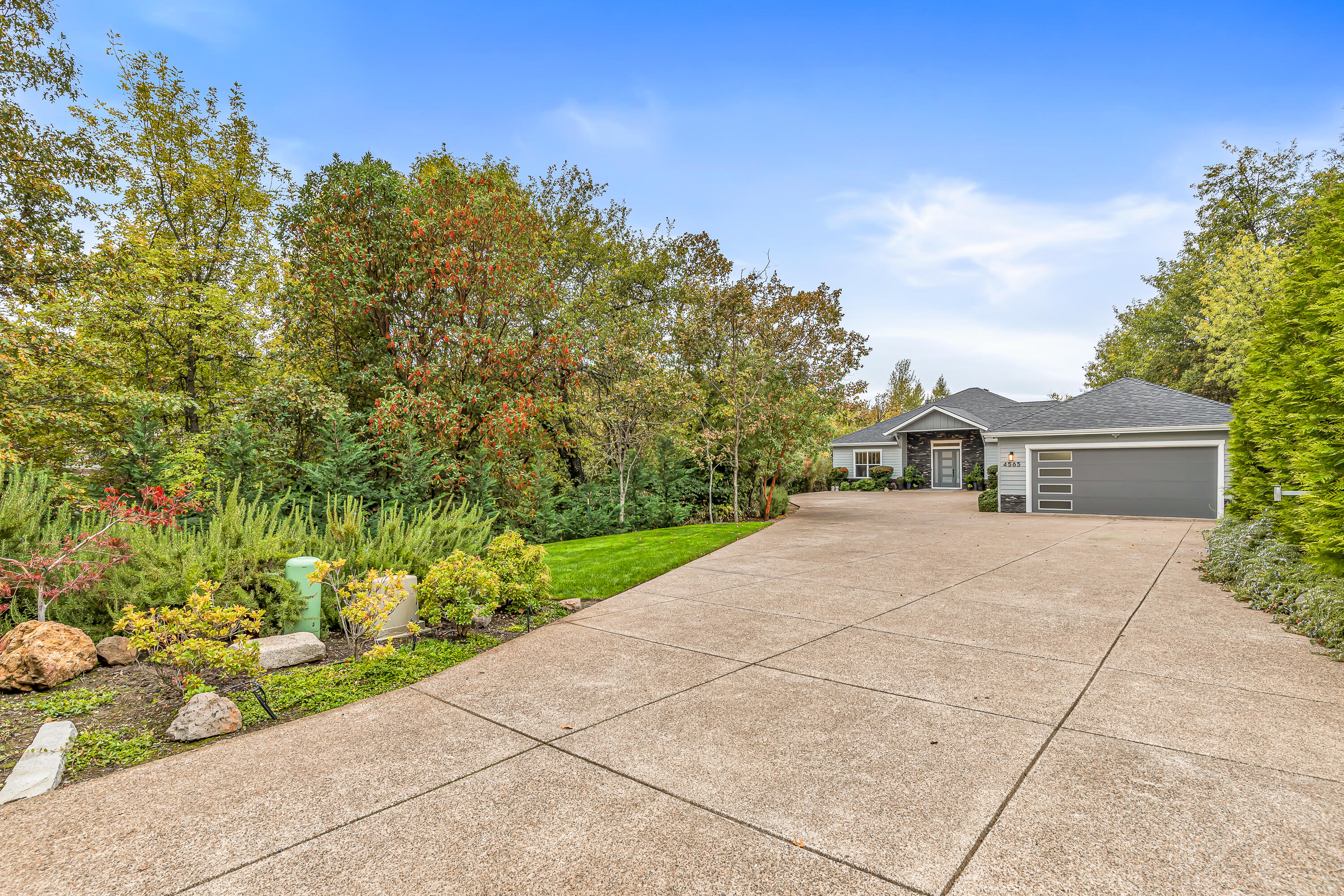 Meadows At Creekwood Village Phases 1And 2 - Residential