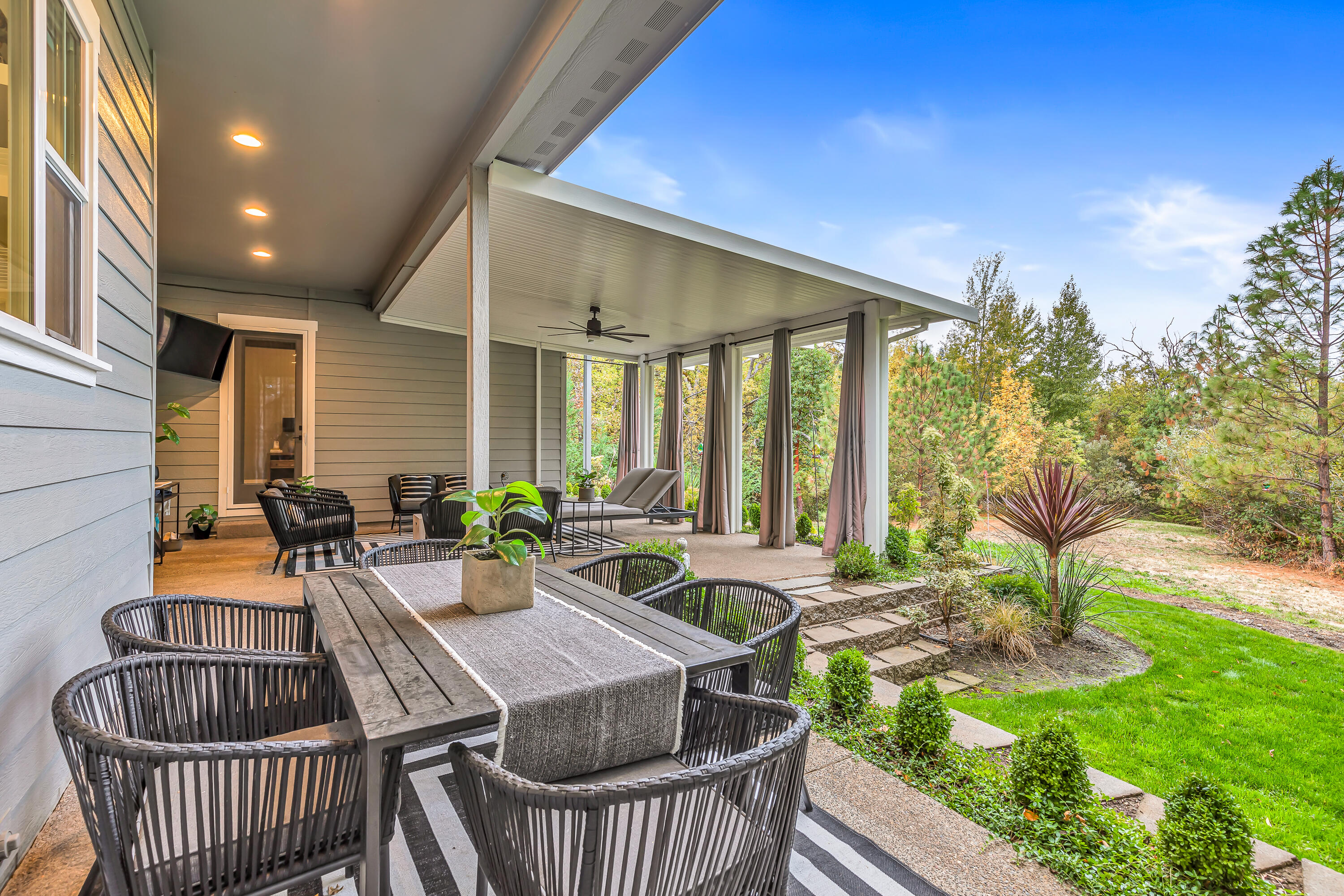 Meadows At Creekwood Village Phases 1And 2 - Residential