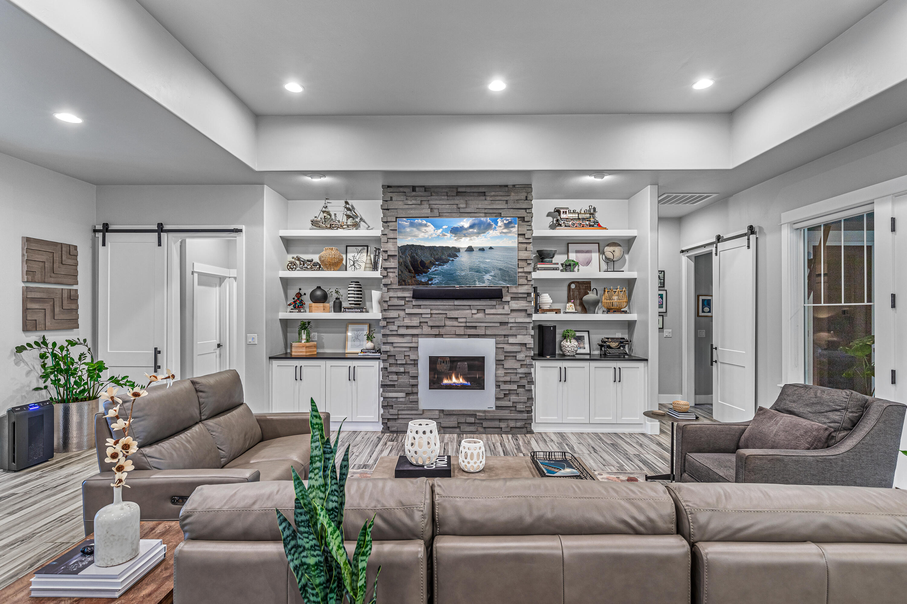 Meadows At Creekwood Village Phases 1And 2 - Residential