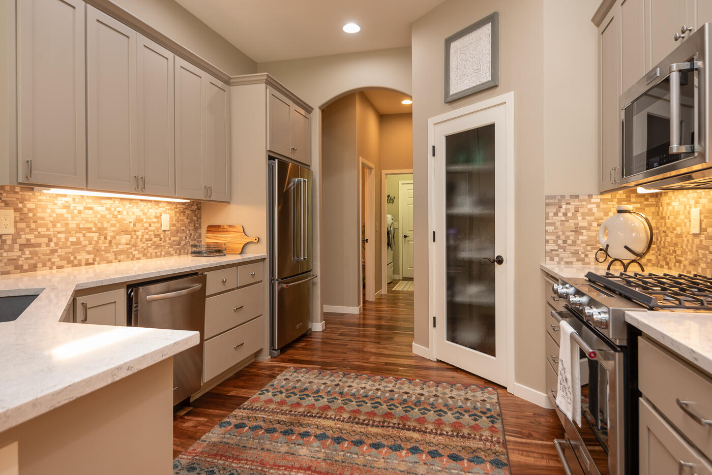 Broken Top - Residential