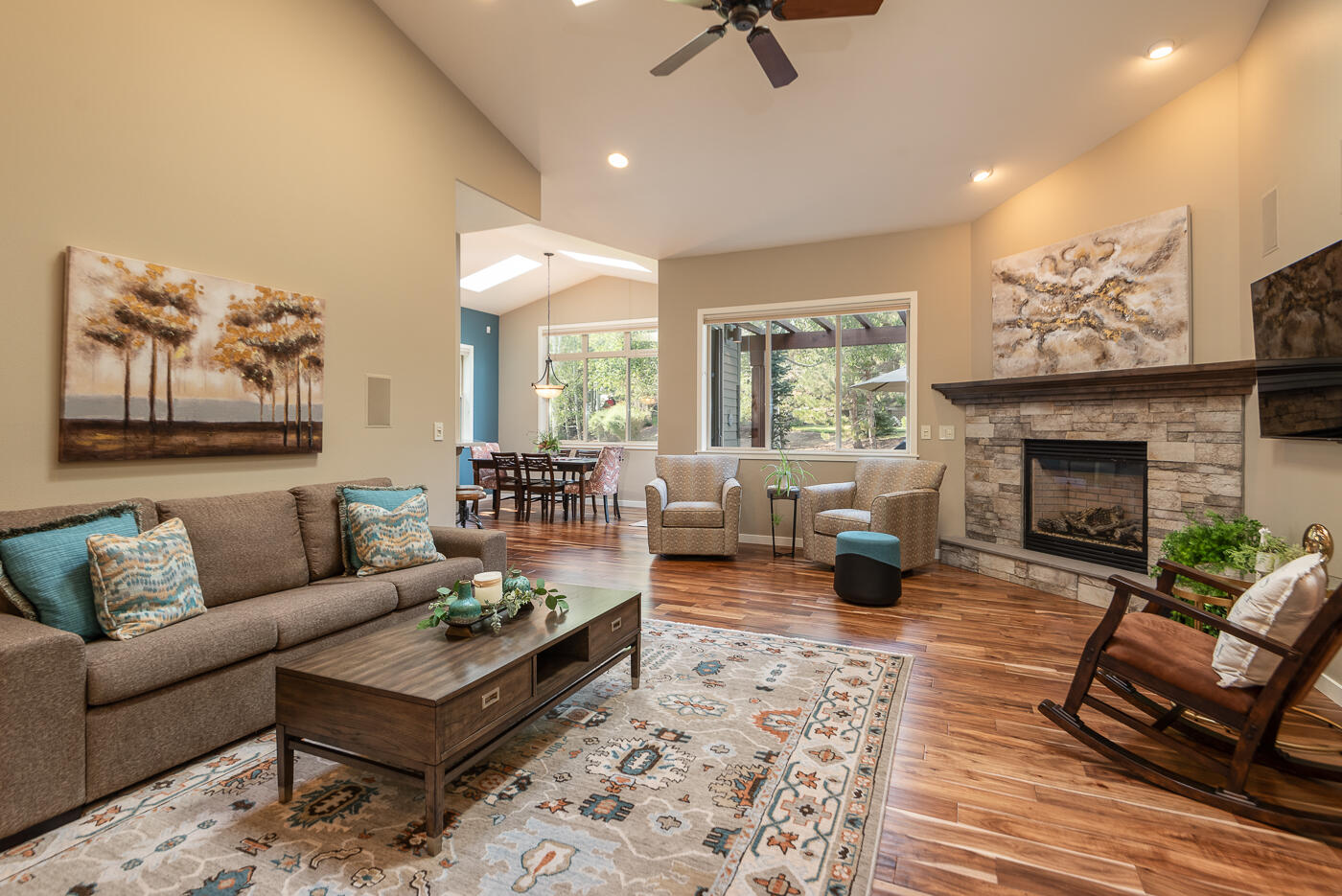 Broken Top - Residential