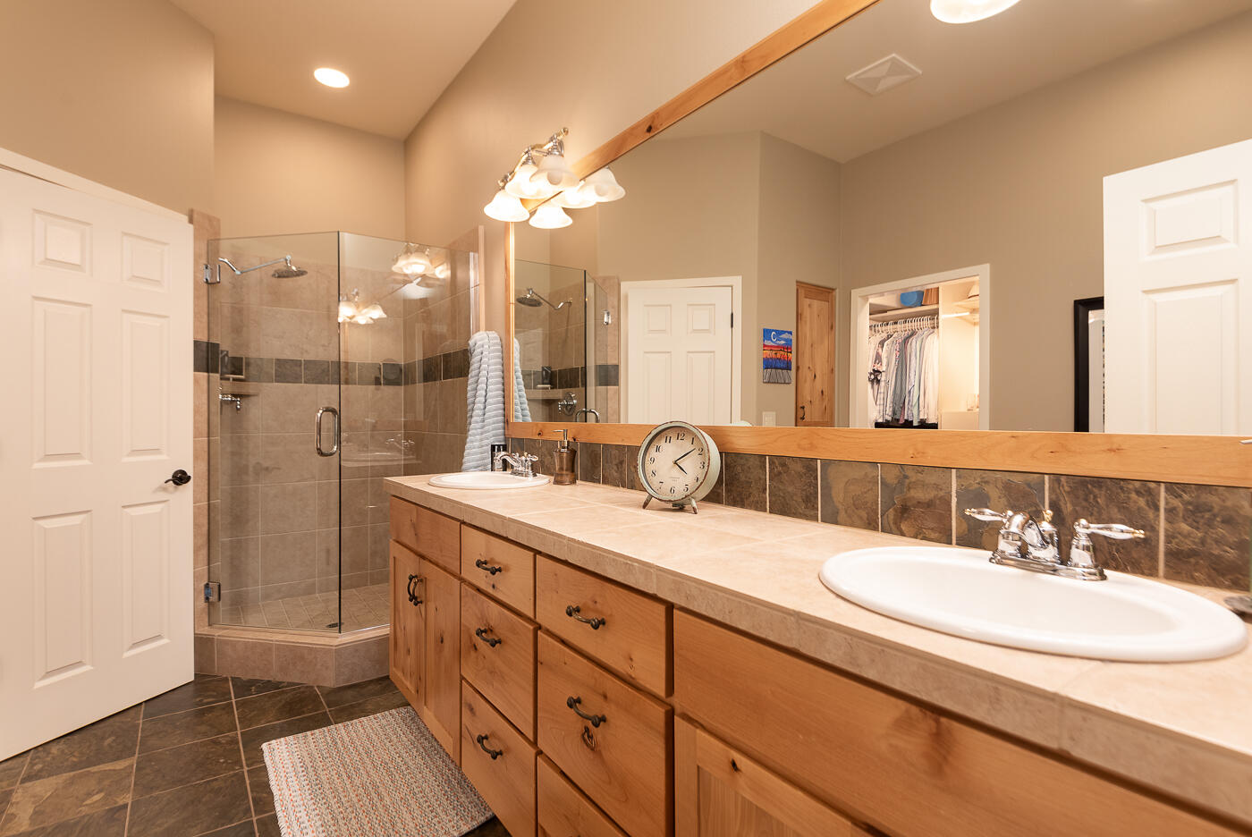 Broken Top - Residential