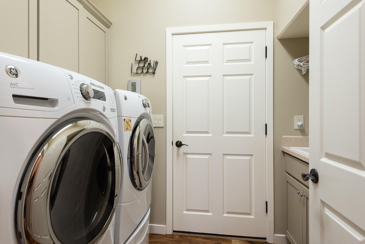 Broken Top - Residential