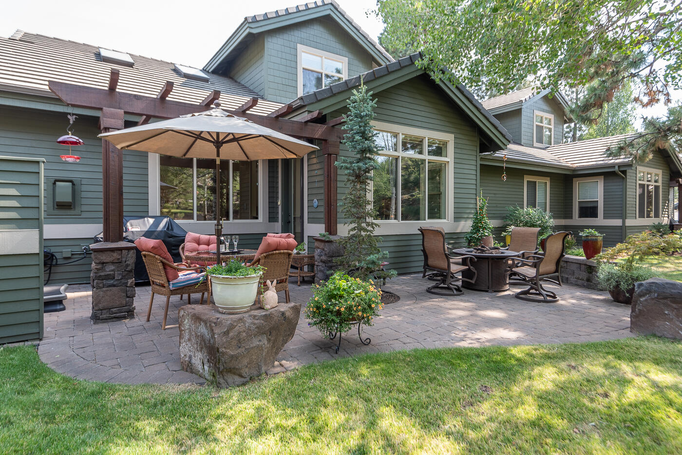 Broken Top - Residential