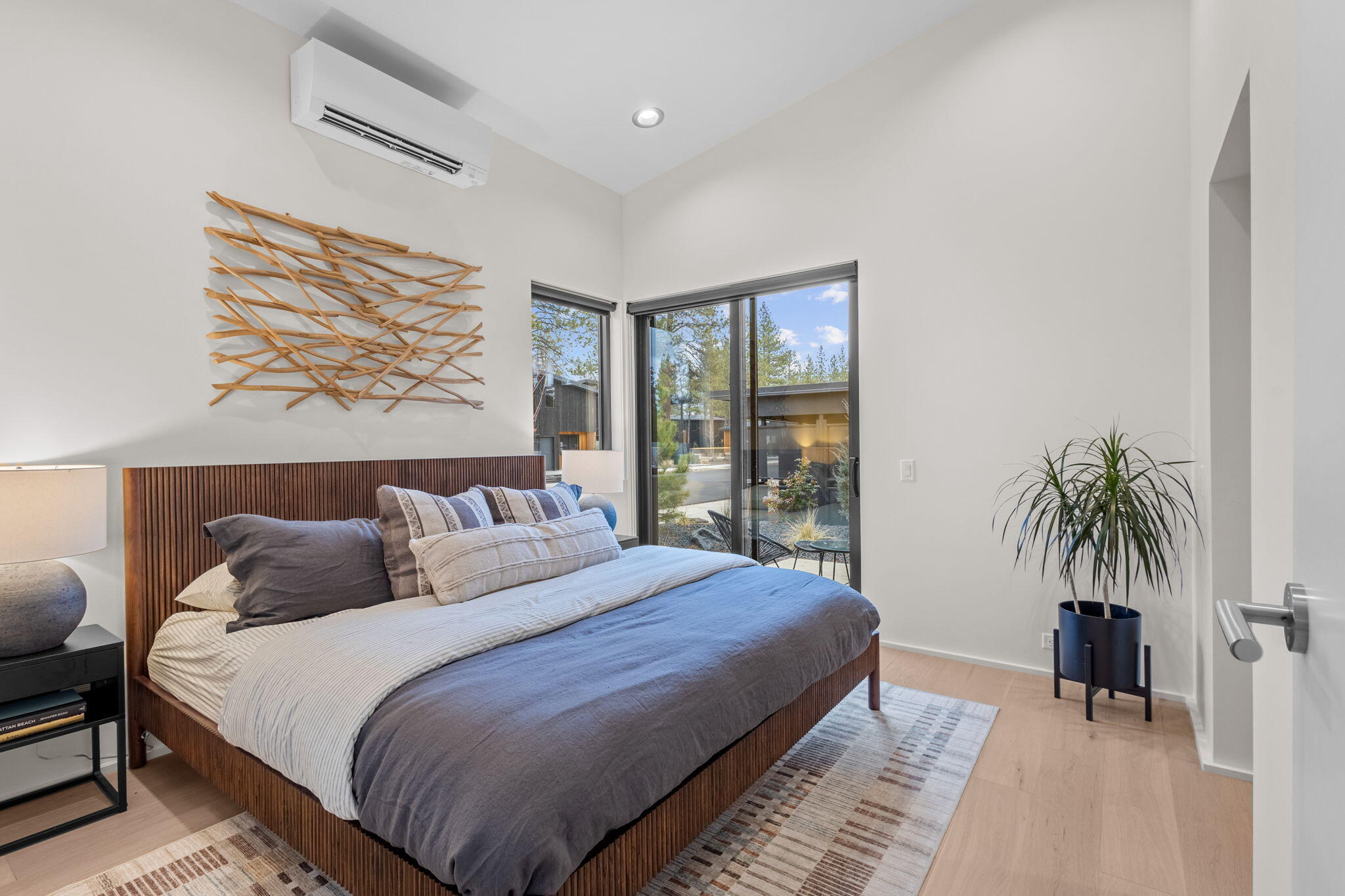 Sisters Woodlands - Residential