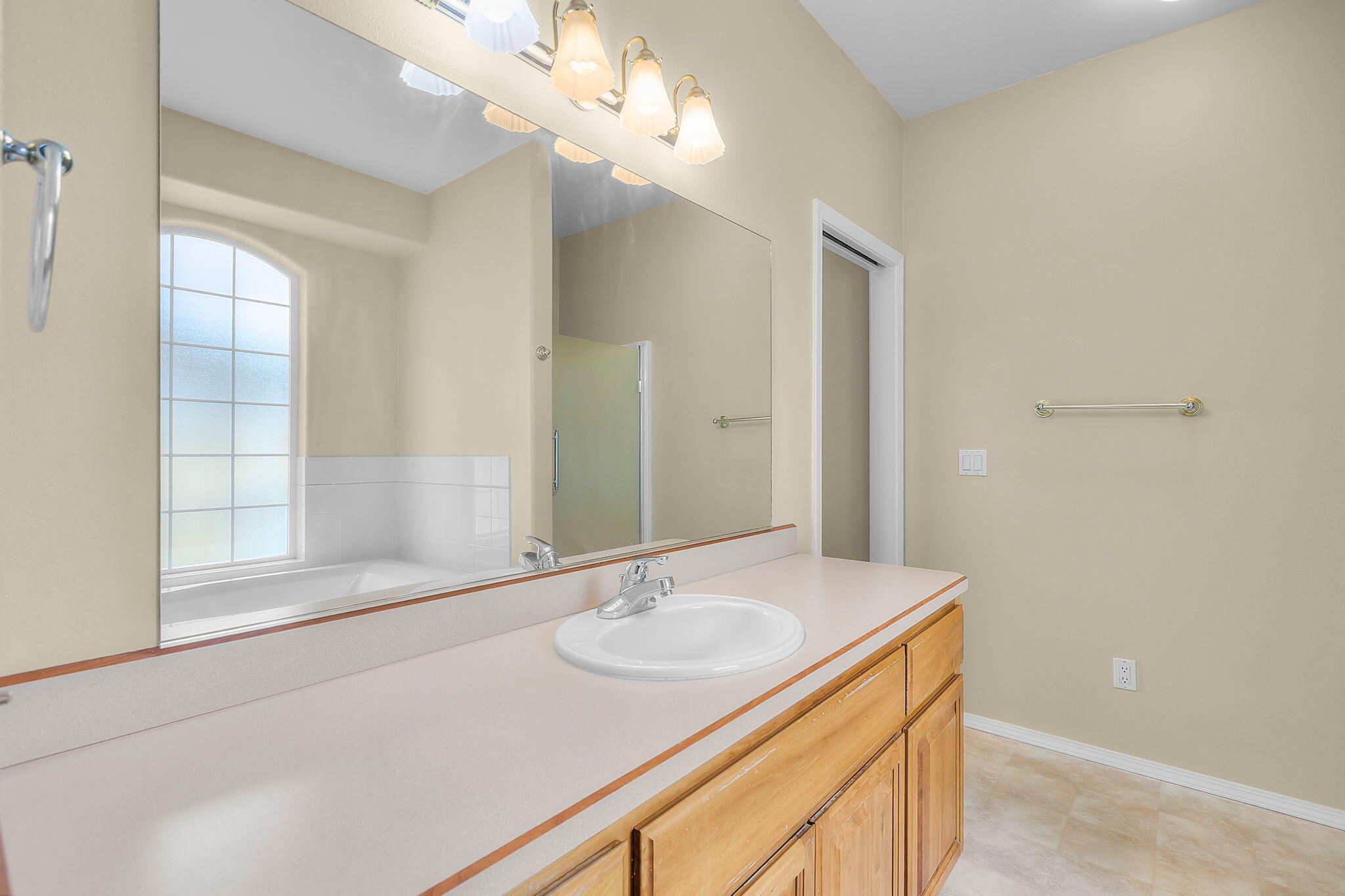 Mtn Shadows - Residential