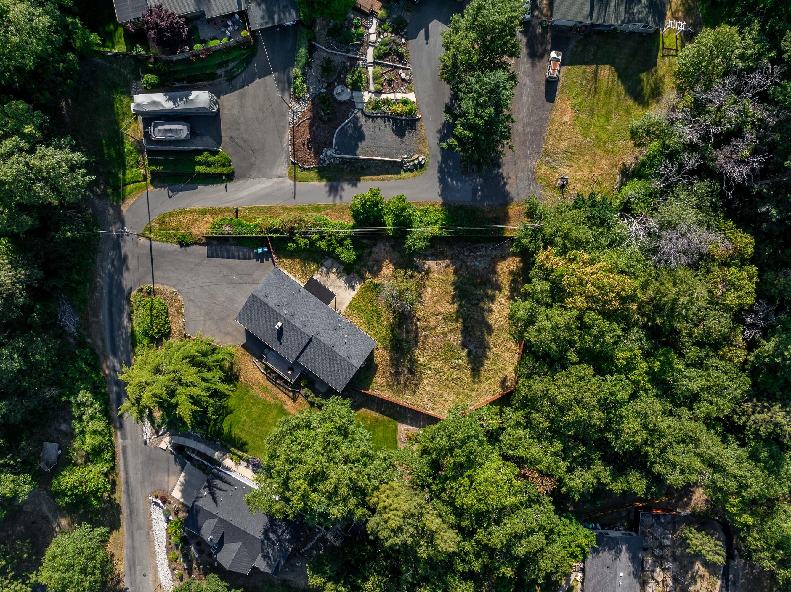 450 Crestview Loop