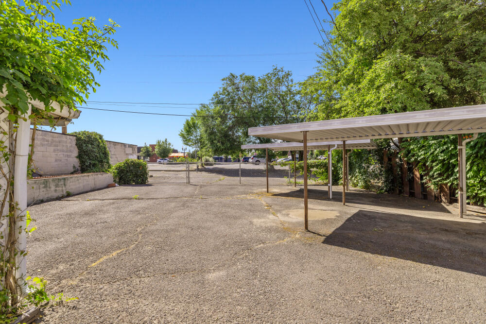 Klamath Falls -Hot Springs Addition - Residential Income