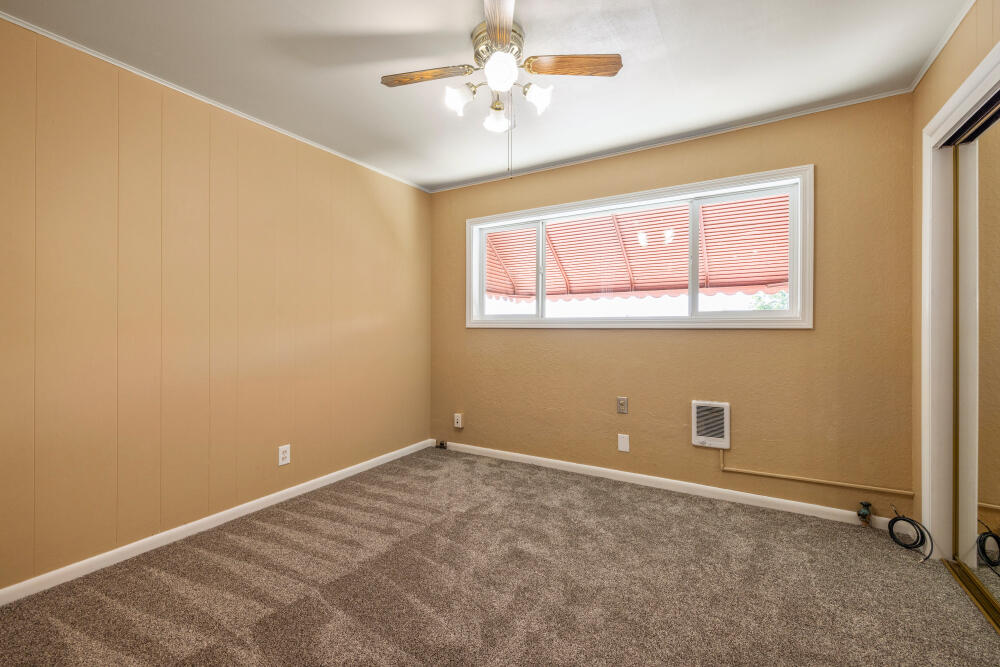 Klamath Falls -Hot Springs Addition - Residential Income