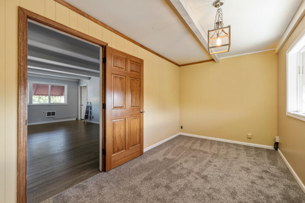 Klamath Falls -Hot Springs Addition - Residential Income