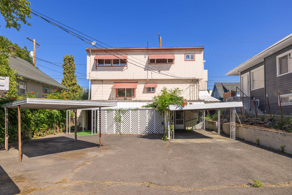 Klamath Falls -Hot Springs Addition - Residential Income